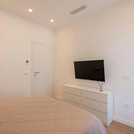 Apartment Luxury House