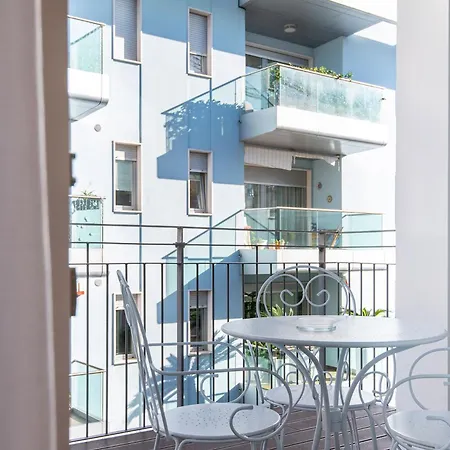 Apartment Luxury House