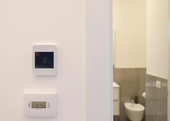 Luxury House Apartment *